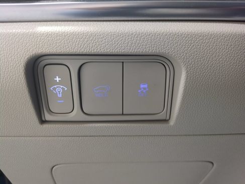 Certified 2024 Kia Sorento SX AWD/4WD image 19