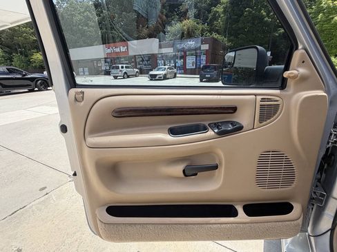 Used 1997 Dodge Ram 3500 Truck 2WD Club Cab image 13