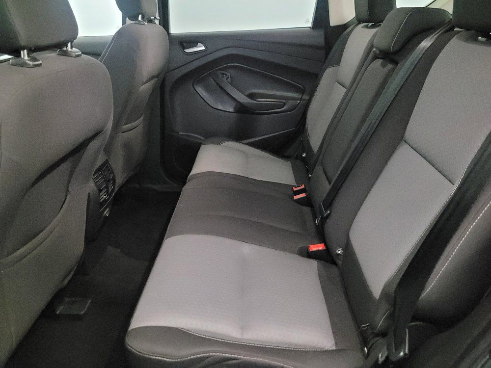 Used 2018 Ford Escape SE w/ SE Sync 3 Package AWD/4WD image 18