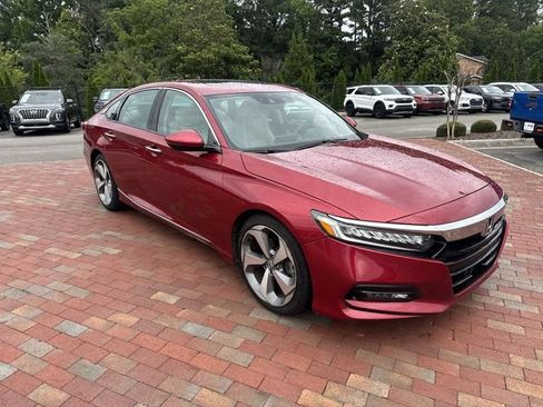 Used 2020 Honda Accord Touring image 19
