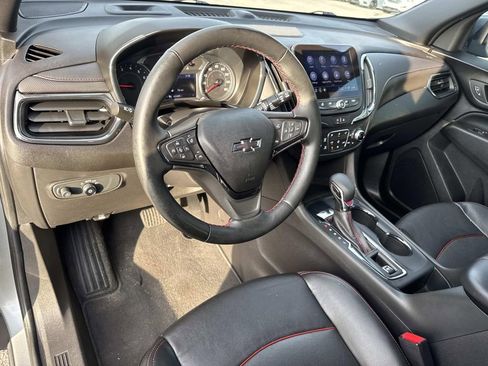 Certified 2023 Chevrolet Equinox RS w/ RS Leather Package image 17