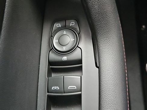 Used 2021 Chevrolet Blazer RS image 17