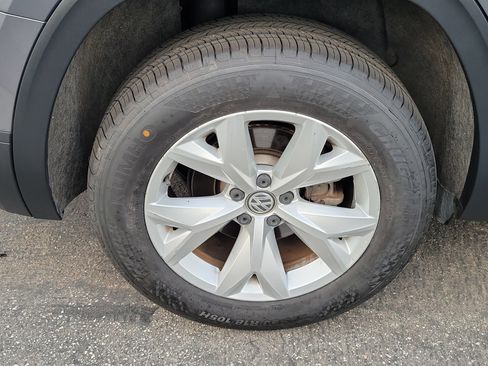 Used 2018 Volkswagen Atlas SE image 26