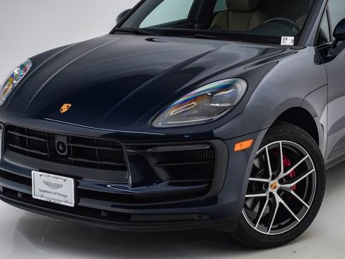 Used 2023 Porsche Macan S w/ Premium Package Plus AWD/4WD image 4