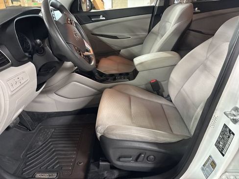 Used 2021 Hyundai Tucson Value AWD/4WD image 4