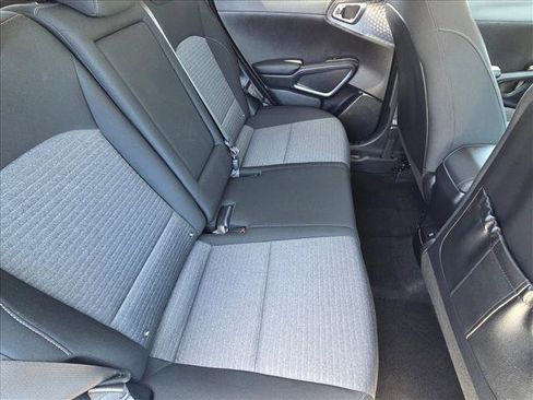 Used 2025 Kia Soul EX FWD image 19