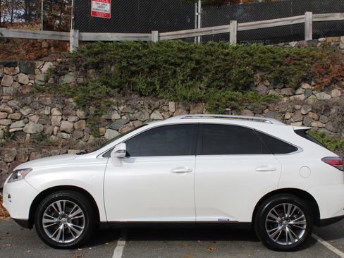 Used 2014 Lexus RX 450h AWD image 6