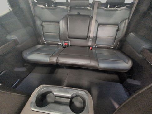 Used 2020 GMC Sierra 1500 Denali w/ Denali Ultimate Package AWD/4WD image 23