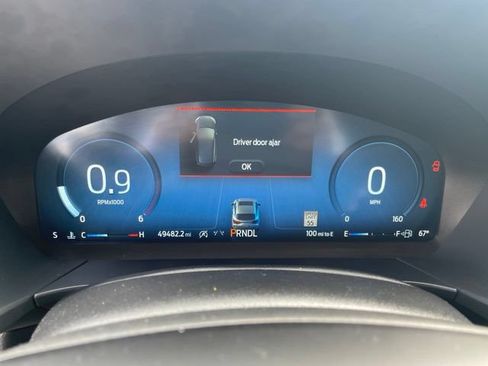 Certified 2023 Ford Escape ST-Line Elite w/ Premium Technology Package AWD/4WD image 12