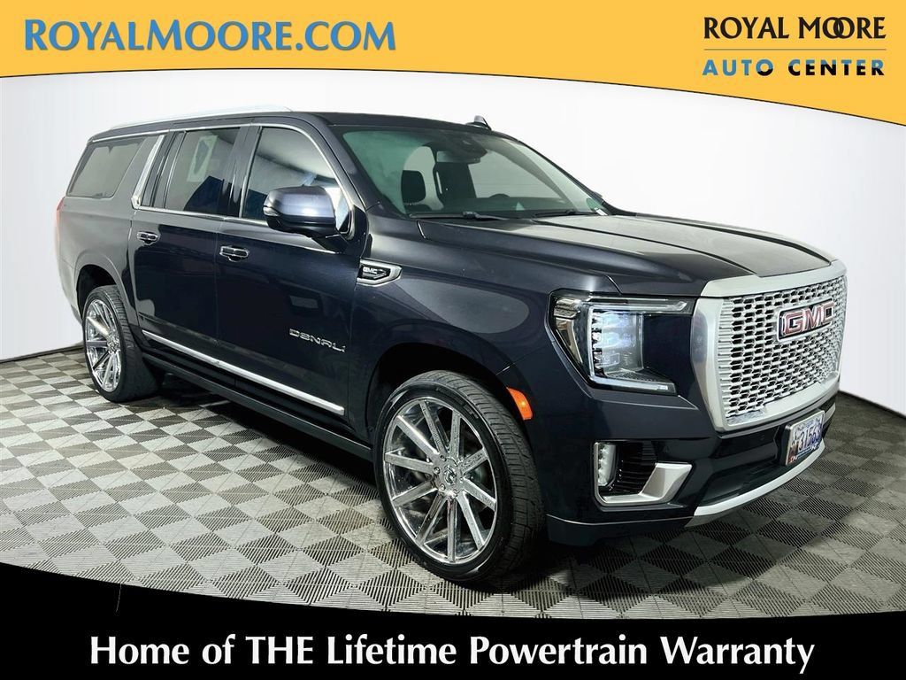 Used 2023 GMC Yukon XL Denali AWD/4WD image 1