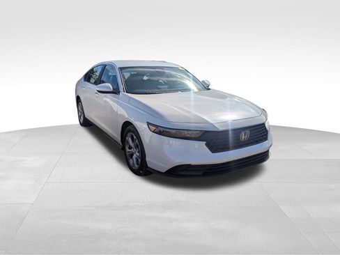 Used 2024 Honda Accord LX image 6