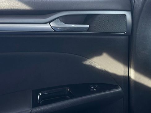 Used 2014 Ford Fusion SE image 42