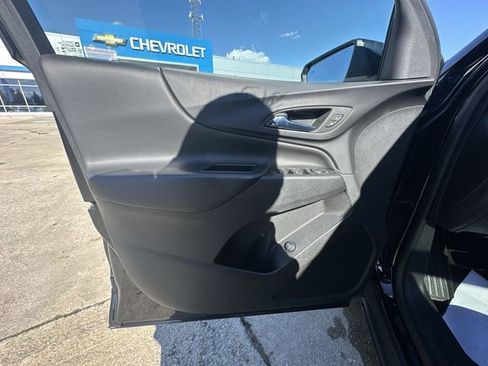 Certified 2023 Chevrolet Equinox LT image 24
