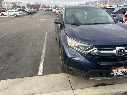 Used 2018 Honda CR-V LX image 1
