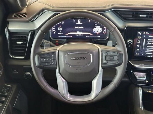 Used 2026 GMC Sierra 1500 Denali w/ Technology Package RWD image 18