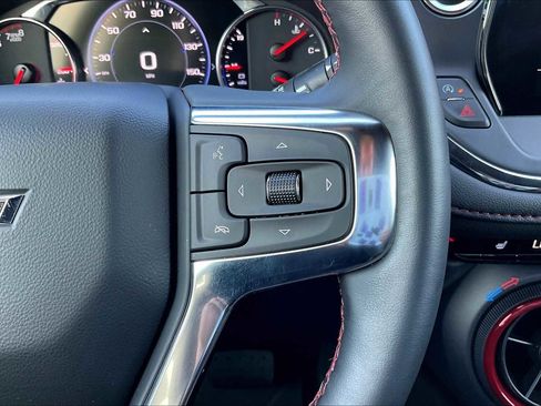 Used 2025 Chevrolet Blazer RS w/ Driver Confidence II Package image 25