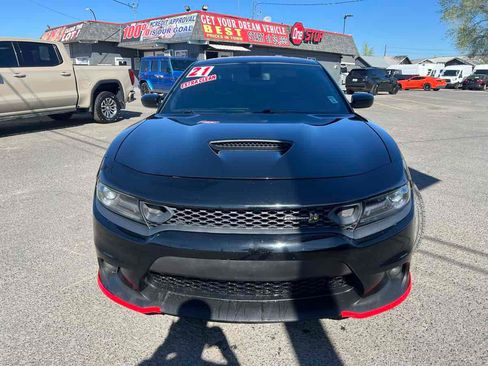 Used 2021 Dodge Charger Scat Pack w/ Plus Group RWD image 2