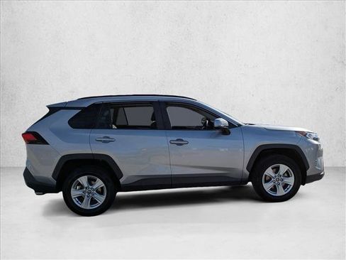 Certified 2021 Toyota RAV4 XLE image 4