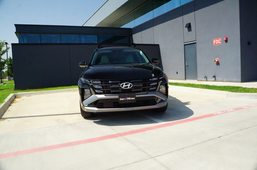 New 2026 Hyundai Tucson SEL FWD image 2