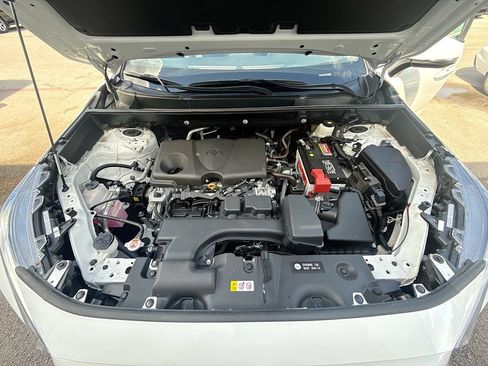 Used 2025 Toyota RAV4 XLE Premium FWD image 30