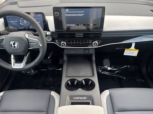 New 2026 Honda Prologue Touring image 16