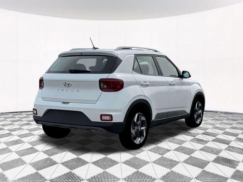 New 2026 Hyundai Venue SEL image 11