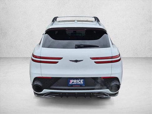 Used 2024 Genesis GV70 3.5T Sport w/ Sport Prestige Package image 7