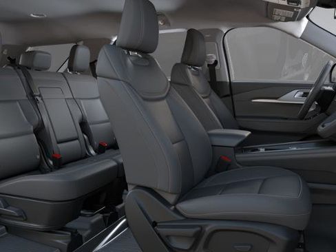 New 2025 Ford Explorer Active image 18