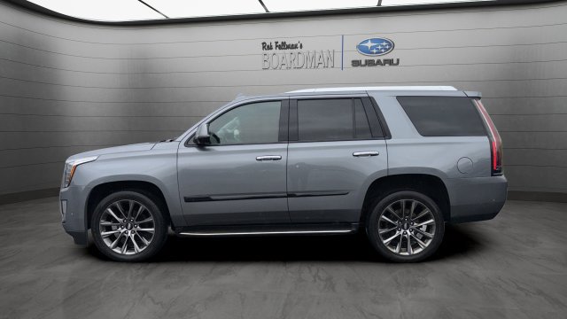 Used 2019 Cadillac Escalade Luxury w/ Escalade Sport Edition AWD/4WD image 9