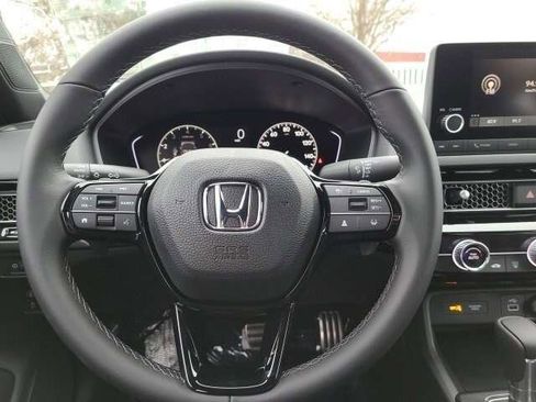 Used 2024 Honda Civic Sport image 21