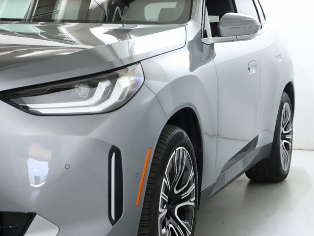 Used 2026 BMW X3 xDrive30i w/ Convenience Package AWD/4WD image 5