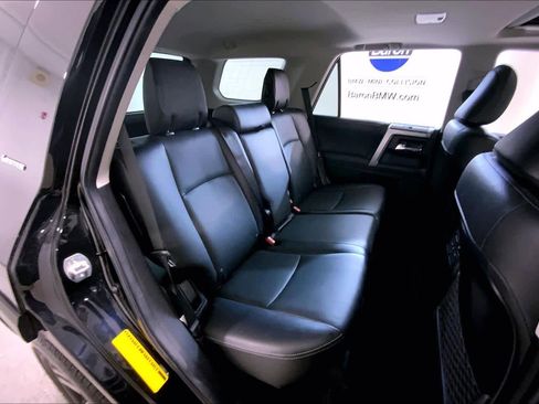 Used 2022 Toyota 4Runner Limited AWD/4WD image 19