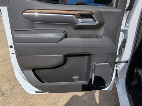 New 2026 GMC Sierra 1500 Elevation image 31