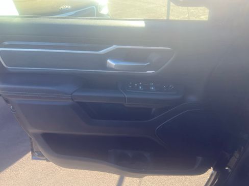 Used 2021 RAM 1500 Big Horn image 12