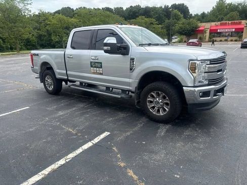 Used 2019 Ford F250 Lariat w/ Chrome Package AWD/4WD image 3