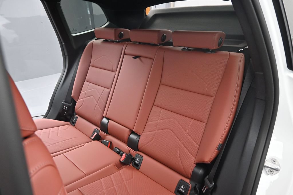 New 2027 BMW X1 xDrive28i AWD/4WD image 31