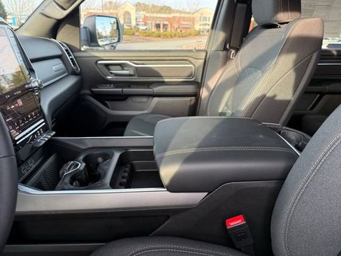 New 2026 RAM 1500 4x4 Crew Cab image 24