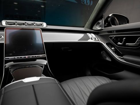 Used 2024 Mercedes-Benz S 63 AMG S image 45