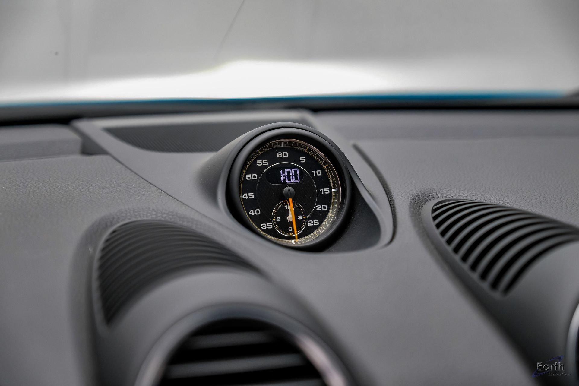 Used 2020 Porsche 718 Cayman GT4 RWD image 81
