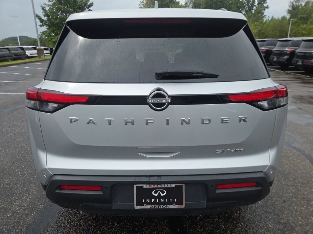 Used 2024 Nissan Pathfinder SV AWD/4WD image 6