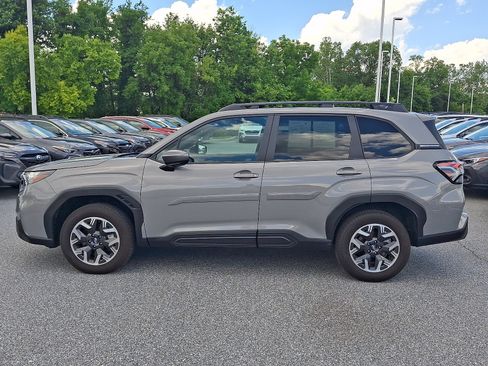 Used 2026 Subaru Forester Premium AWD/4WD image 7