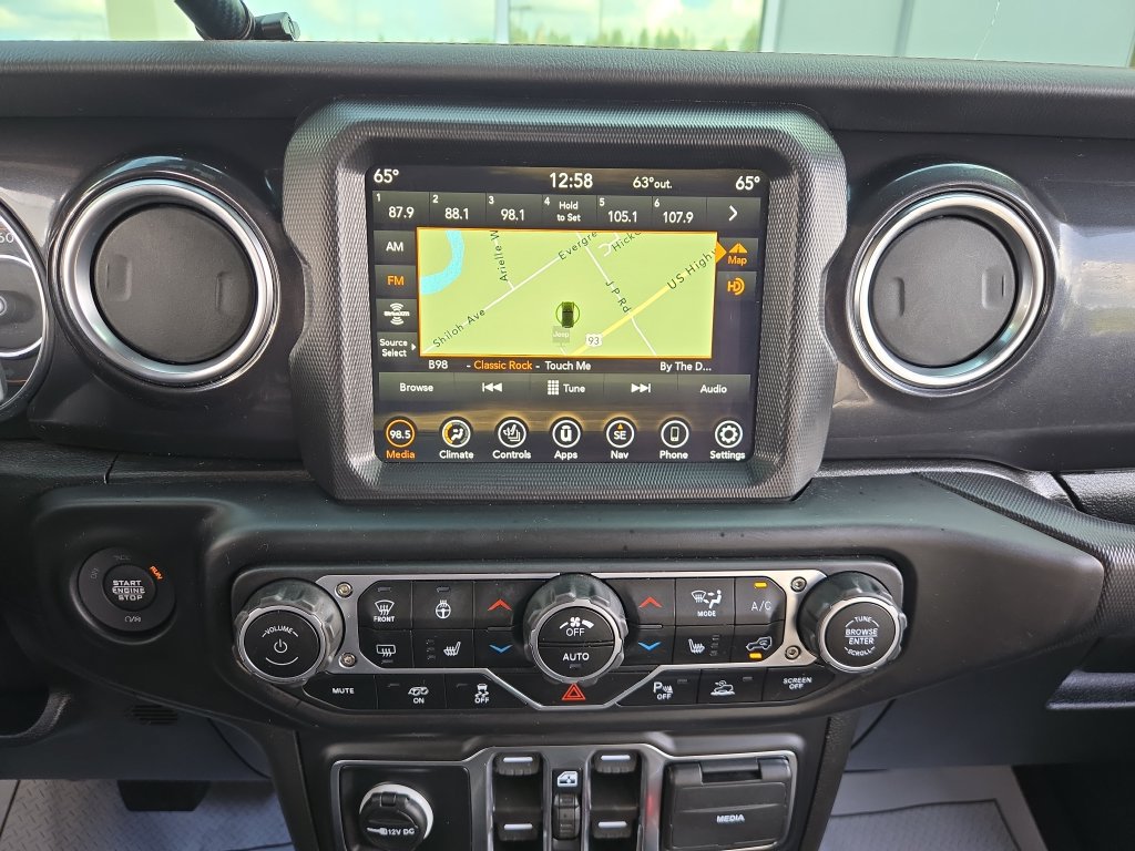 Used 2023 Jeep Wrangler Unlimited Rubicon 392 AWD/4WD image 22