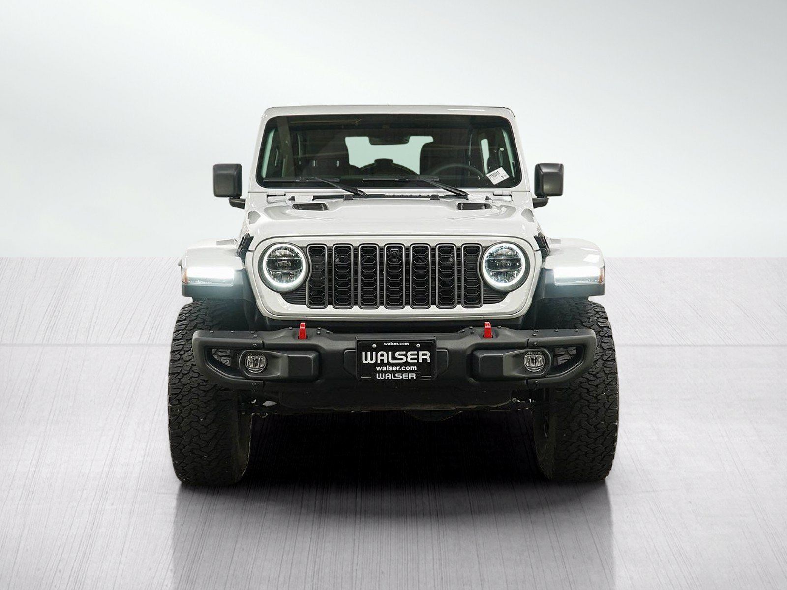 Used 2025 Jeep Wrangler Unlimited Rubicon AWD/4WD image 8