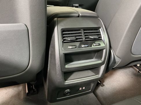 Used 2026 BMW X5 sDrive40i w/ M Sport Package RWD image 28
