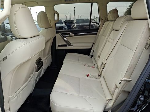 Used 2021 Lexus GX 460 Premium image 10