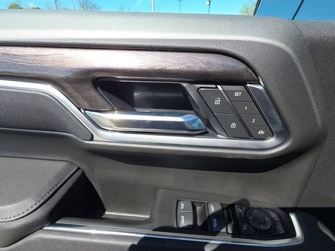 New 2026 Chevrolet Silverado 1500 LTZ w/ LTZ Premium Package AWD/4WD image 14