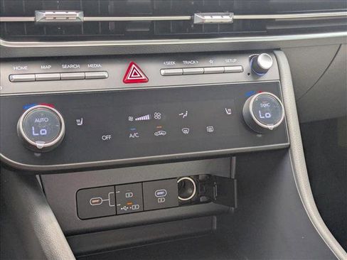 New 2025 Hyundai Sonata SEL image 14