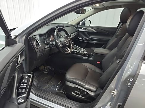Used 2023 MAZDA CX-9 Touring image 29