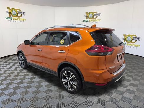 Used 2020 Nissan Rogue SV w/ Sun & Sound Touring Package AWD/4WD image 7