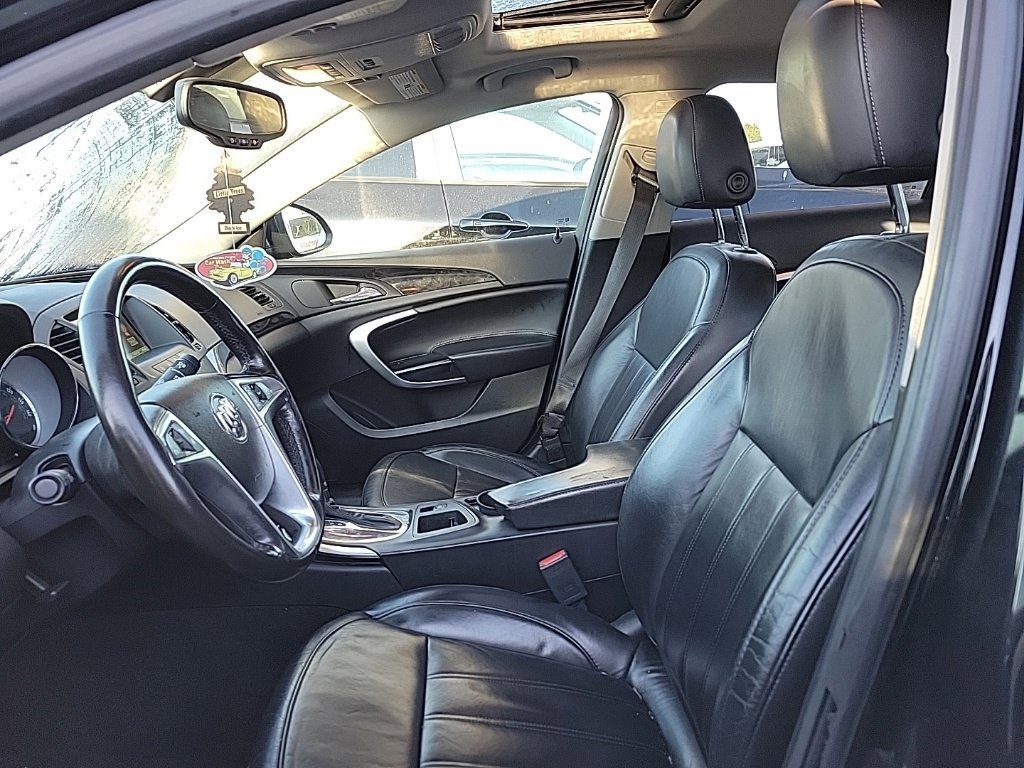 Used 2013 Buick Regal Premium FWD image 6